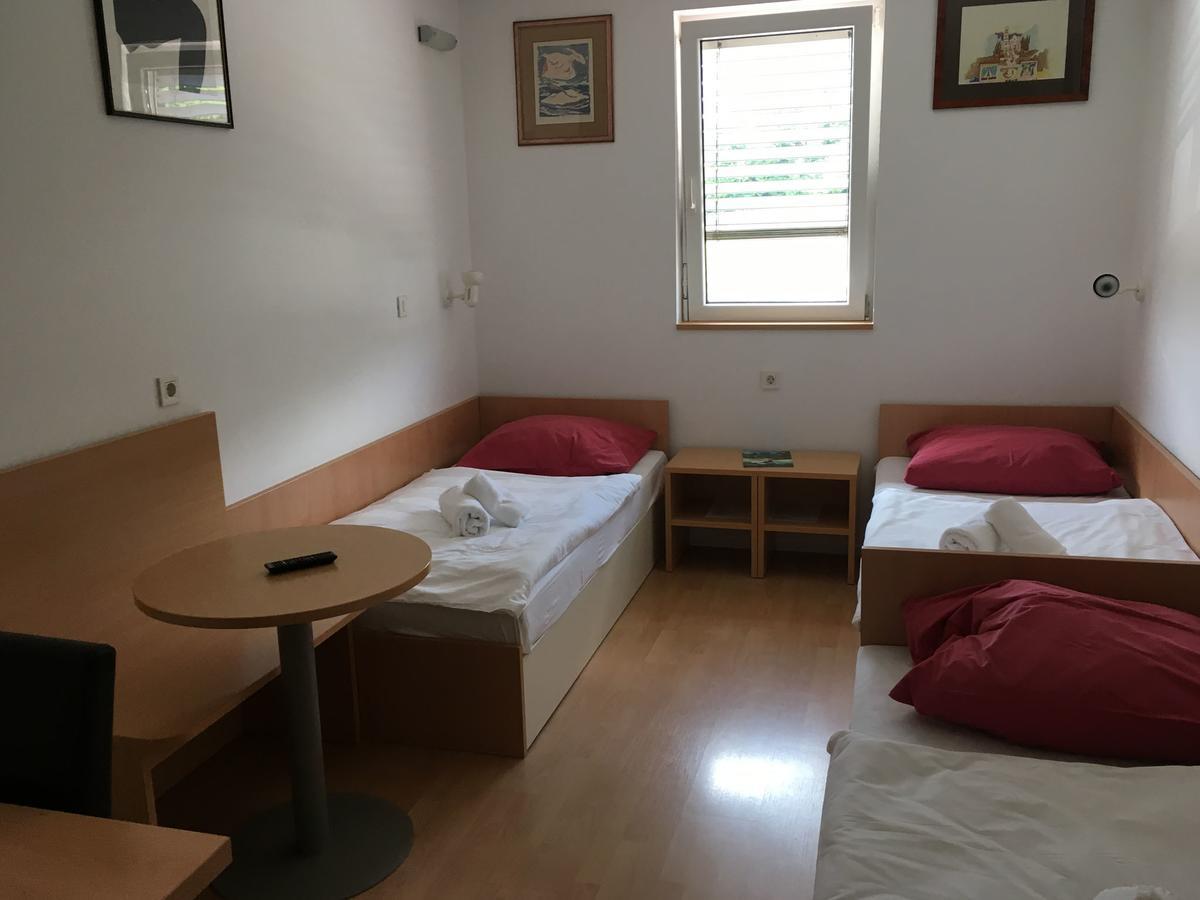 Hotel Galaksija Trebnje Exteriör bild