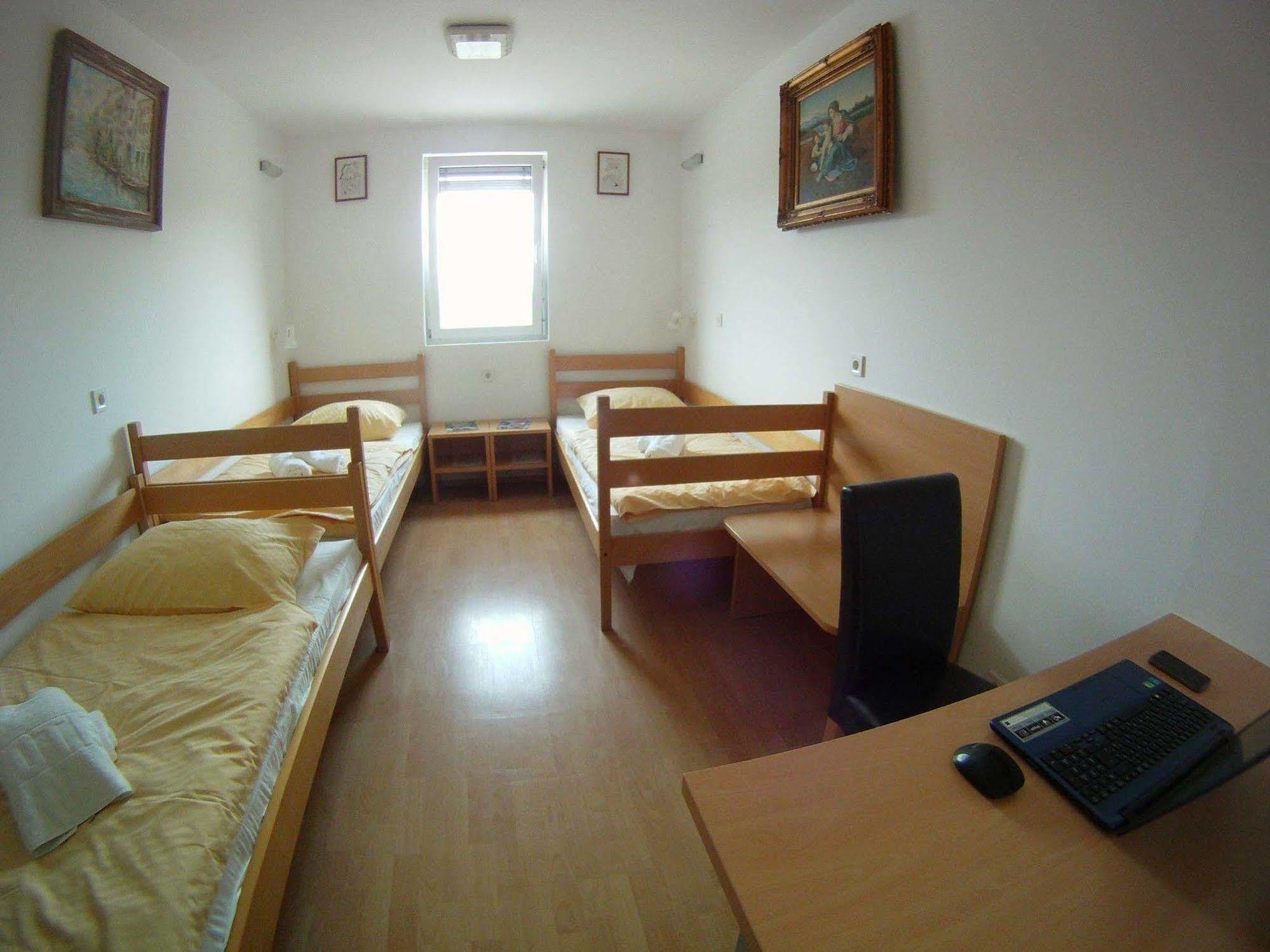 Hotel Galaksija Trebnje Exteriör bild
